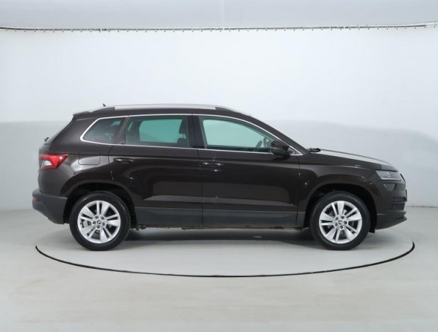 Škoda Karoq  1.5 TSI Ambition