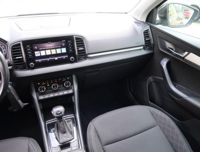 Škoda Karoq  1.5 TSI Ambition