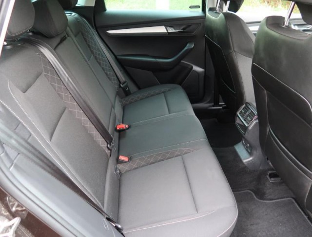 Škoda Karoq  1.5 TSI Ambition