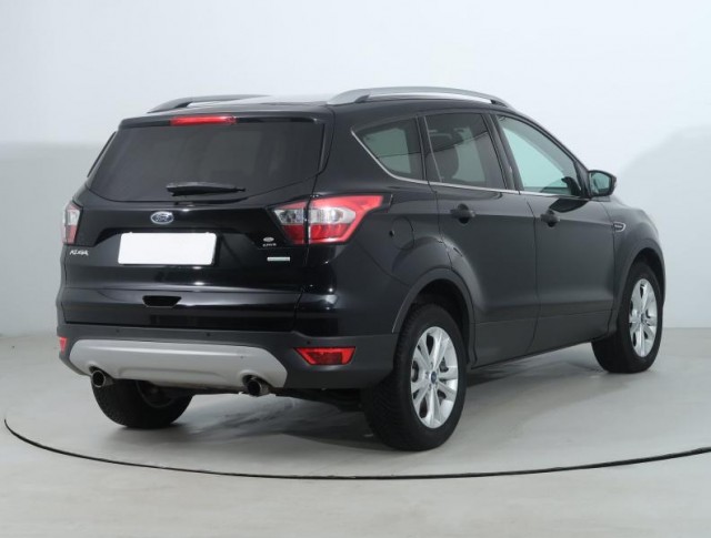 Ford Kuga  1.5 EcoBoost Titanium