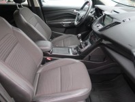 Ford Kuga  1.5 EcoBoost Titanium