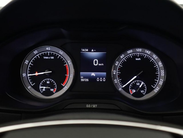 Škoda Karoq  1.0 TSI Ambition