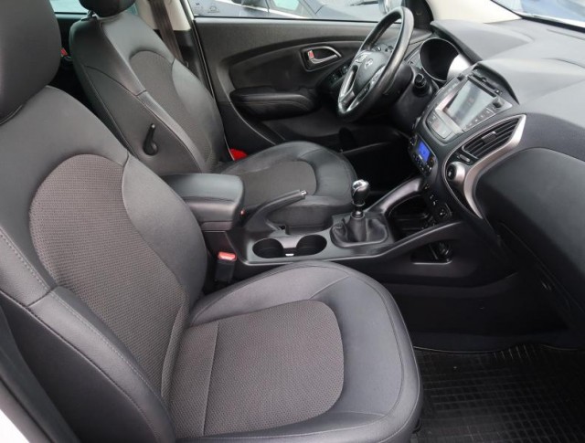 Hyundai ix35  2.0 CRDi 