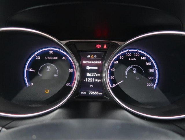 Hyundai ix35  2.0 CRDi 