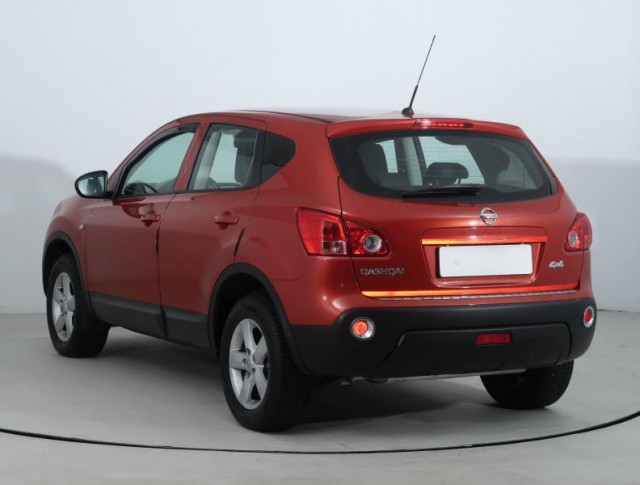 Nissan Qashqai  2.0 