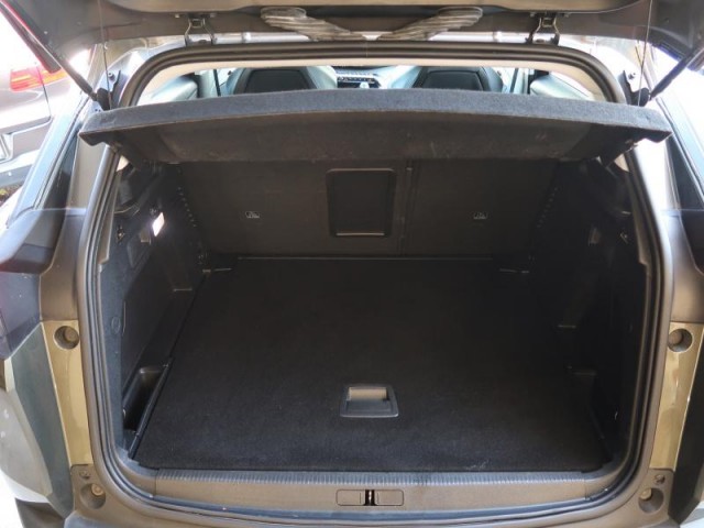 Peugeot 3008  1.6 BlueHDi Allure