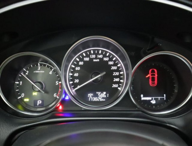 Mazda CX-5  2.2 Skyactiv-D Revolution