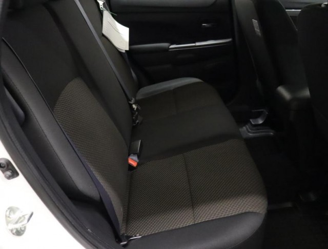 Mitsubishi ASX  1.6 MIVEC 