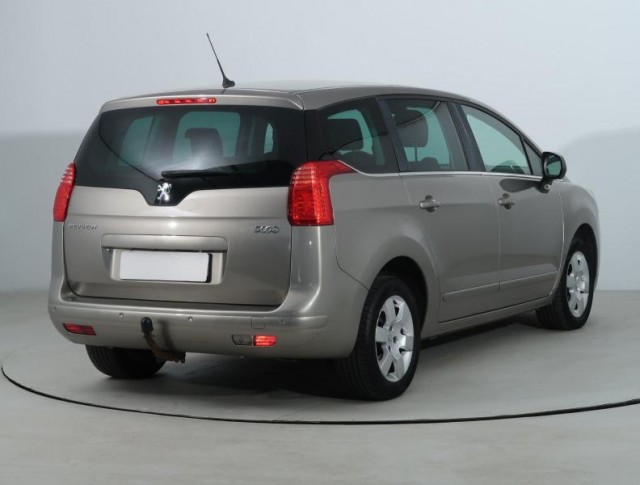 Peugeot 5008  1.6 HDi 