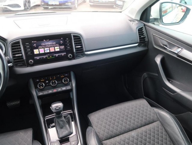 Škoda Karoq  1.5 TSI 