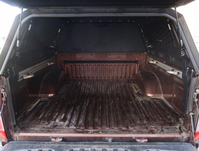 Nissan Navara  2.3 dCi 