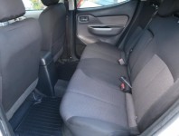 Mitsubishi L200  2.4 DI-D Intense