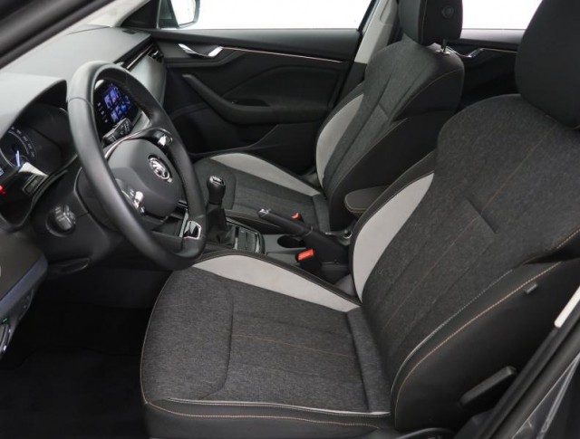 Škoda Kamiq  1.0 TSI Style