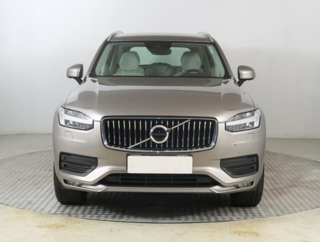 Volvo XC90  B5 AWD 