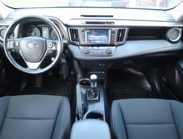 Toyota RAV 4  2.0 D-4D 