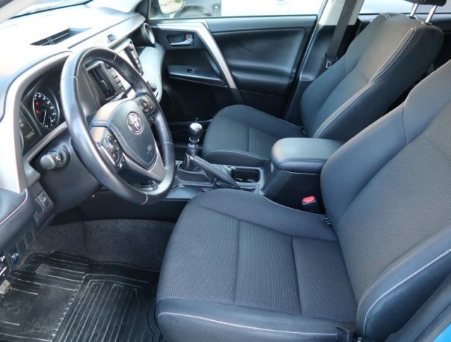 Toyota RAV 4  2.0 D-4D 