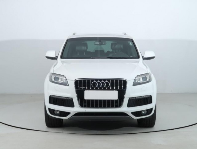 Audi Q7  3.0 TDI 