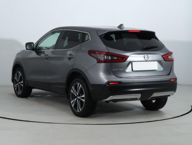 Nissan Qashqai  1.3 DIG-T 