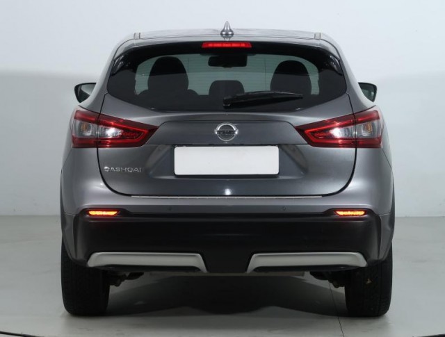 Nissan Qashqai  1.3 DIG-T 