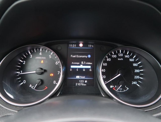 Nissan Qashqai  1.3 DIG-T 