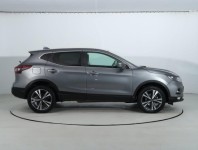 Nissan Qashqai  1.3 DIG-T 