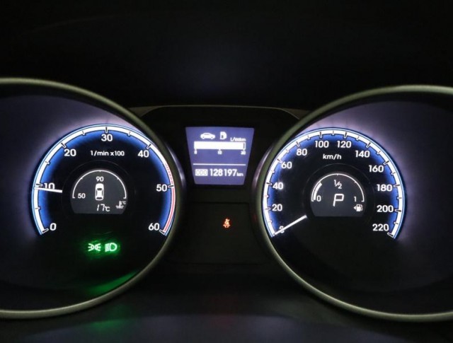 Hyundai ix35  2.0 CRDi 