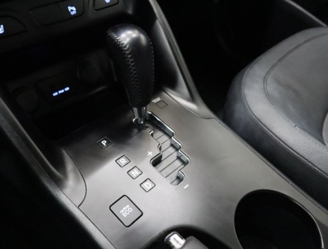 Hyundai ix35  2.0 CRDi 