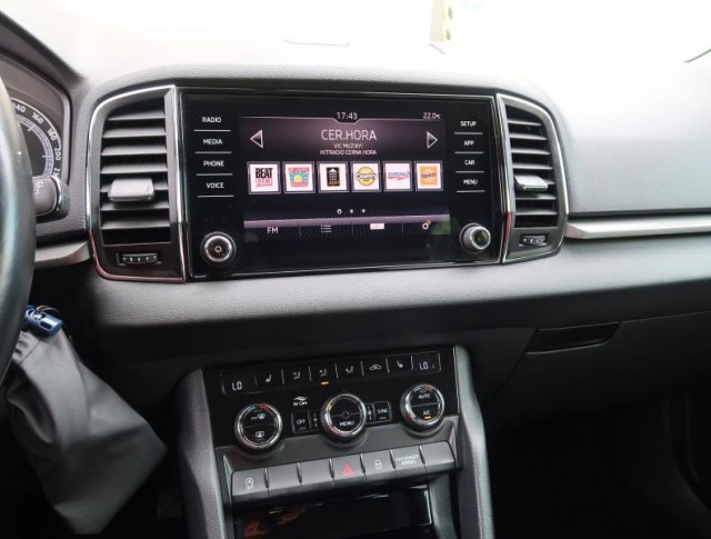 Škoda Karoq  1.5 TSI Ambition