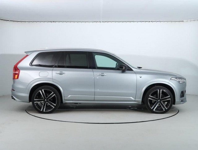 Volvo XC90  D5 AWD R-Design