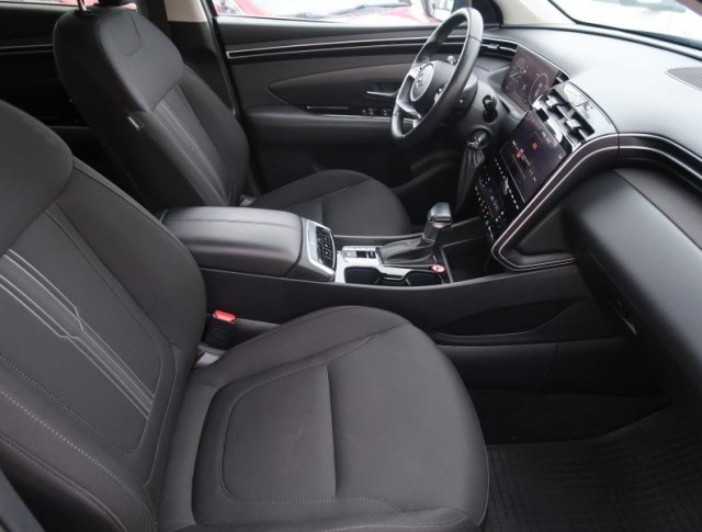 Hyundai Tucson  1.6 T-GDI 48V MHEV Smart