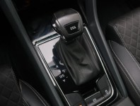 Škoda Karoq  1.5 TSI 