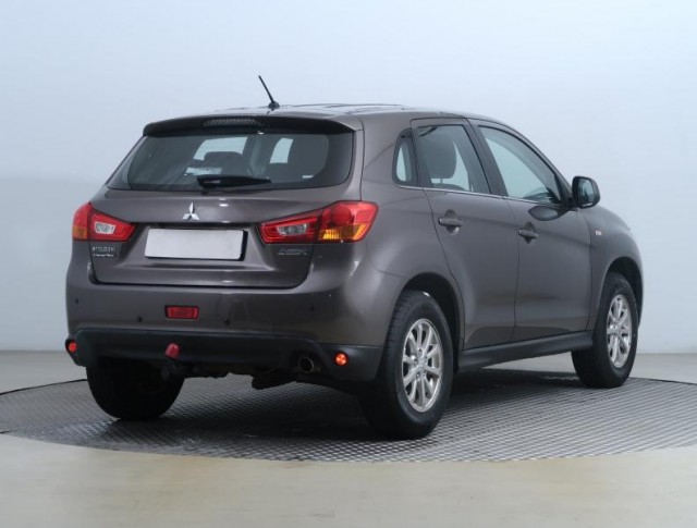 Mitsubishi ASX  1.6 MIVEC 