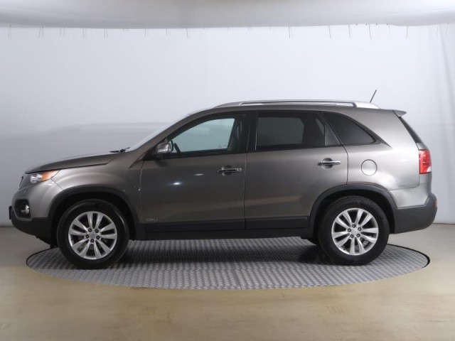 Kia Sorento  2.2 CRDi M