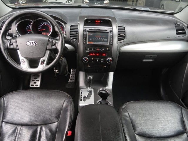 Kia Sorento  2.2 CRDi M