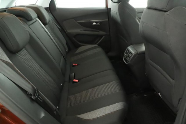 Peugeot 3008  1.2 PureTech 