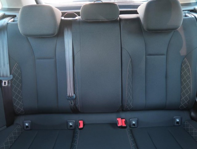 Škoda Kamiq  1.0 TSI Ambition