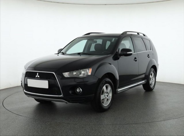 Mitsubishi Outlander  2.2 DI-D 
