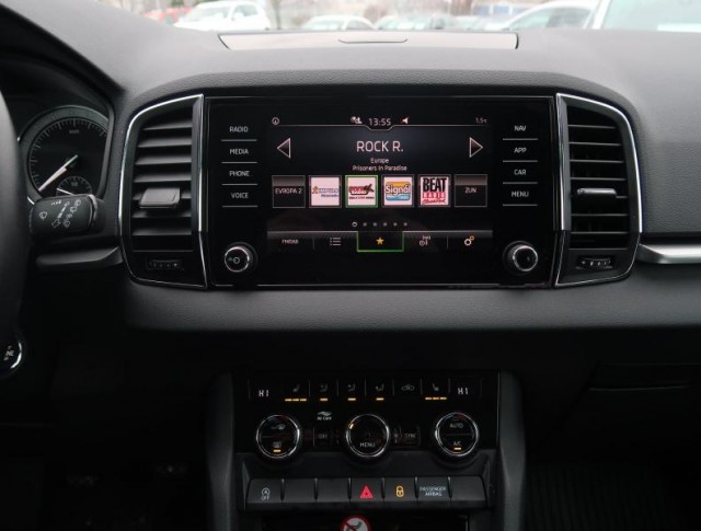 Škoda Karoq  1.0 TSI Ambition