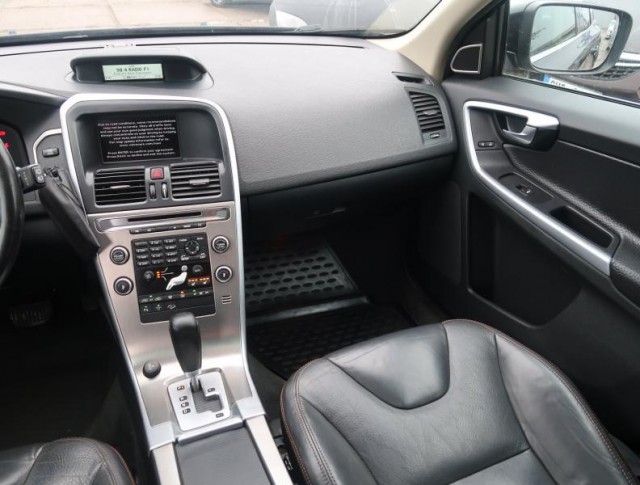 Volvo XC60  D5 