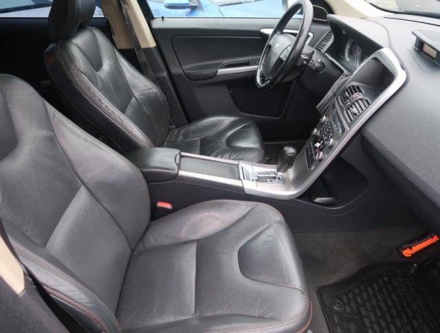 Volvo XC60  D5 
