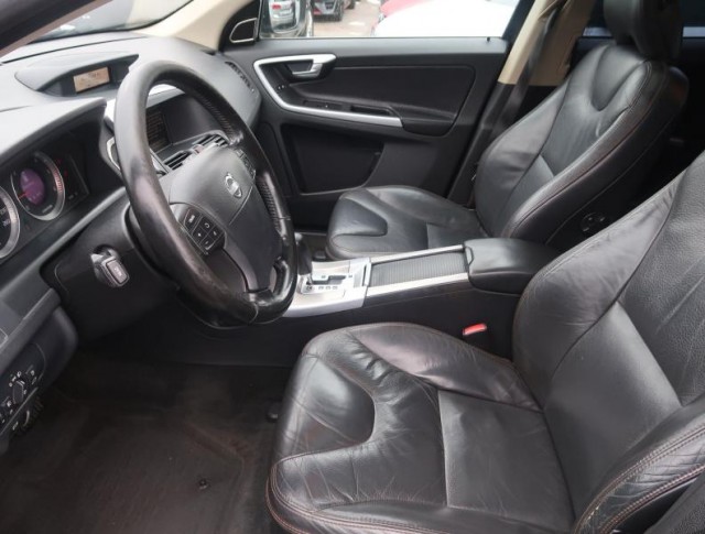 Volvo XC60  D5 