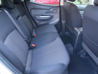 Mitsubishi L200  2.4 DI-D Intense