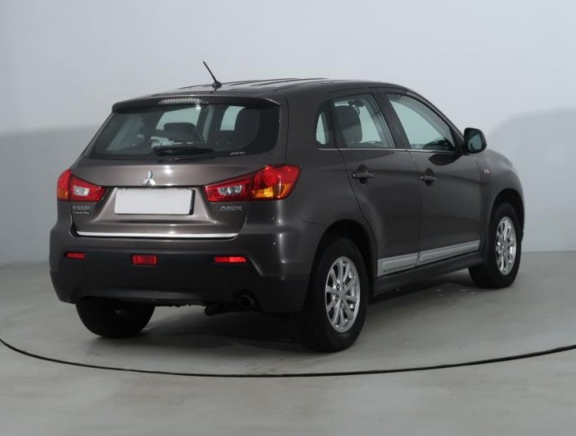 Mitsubishi ASX  1.8 DI-D MIVEC 