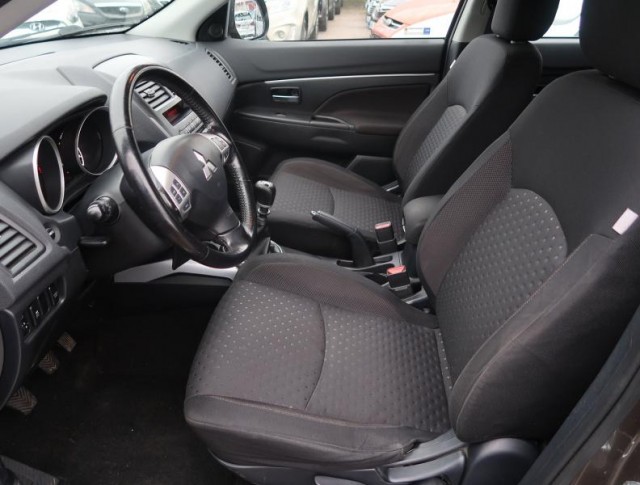 Mitsubishi ASX  1.8 DI-D MIVEC 