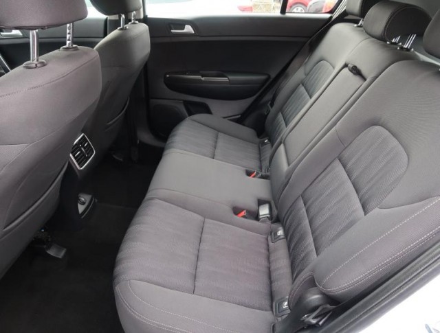 Kia Sportage  1.6 GDI 