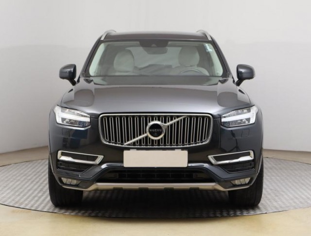 Volvo XC90  D5 AWD 