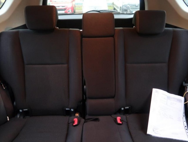 Toyota RAV 4  2.0 VVT-i 