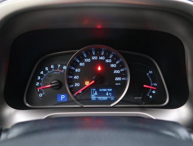 Toyota RAV 4  2.0 VVT-i 