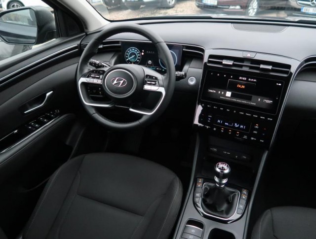 Hyundai Tucson  1.6 T-GDI 48V MHEV Style