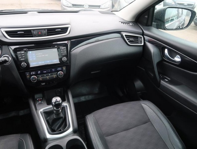 Nissan Qashqai  1.5 dCi Tekna